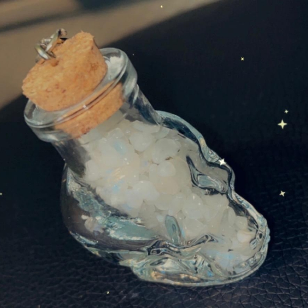 Clear Quartz Skull Kaychain